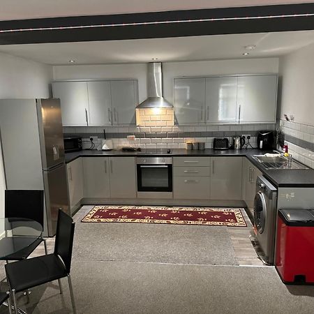 2 Bedroom Apartment In Doncaster City Centre מראה חיצוני תמונה